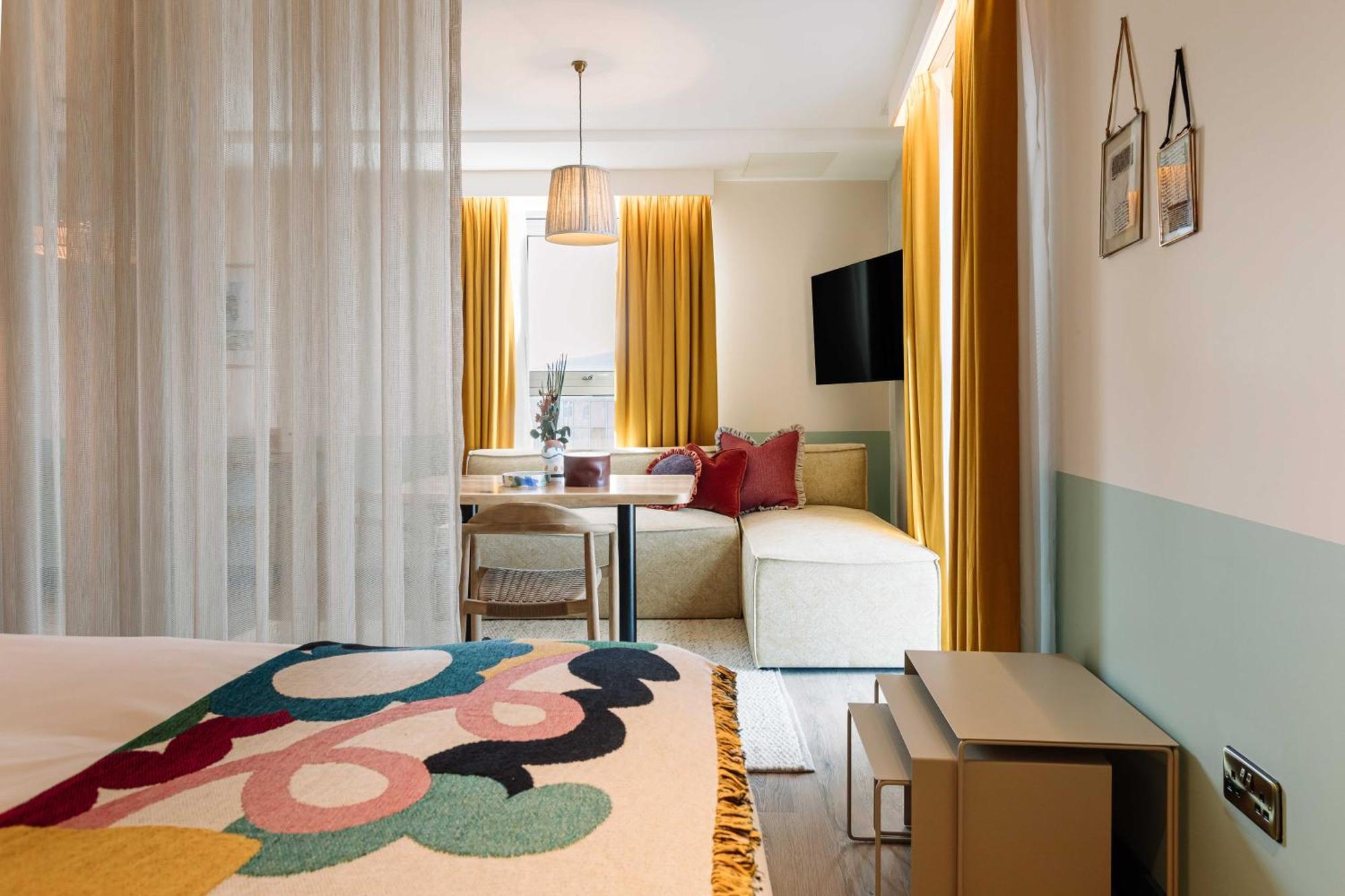 Room2 Belfast Hometel Εξωτερικό φωτογραφία